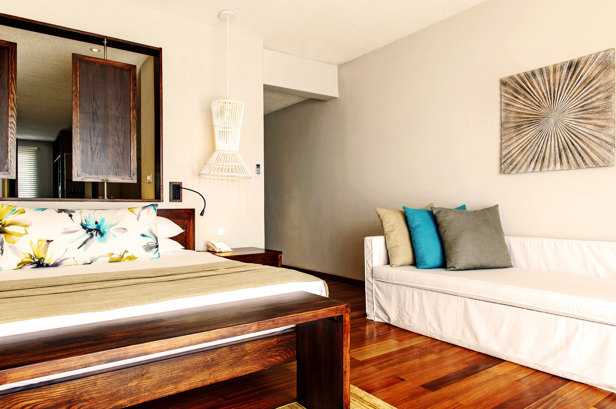 

Roma - Poste Lafayette - Solana Beach Mauritius - Adults Only