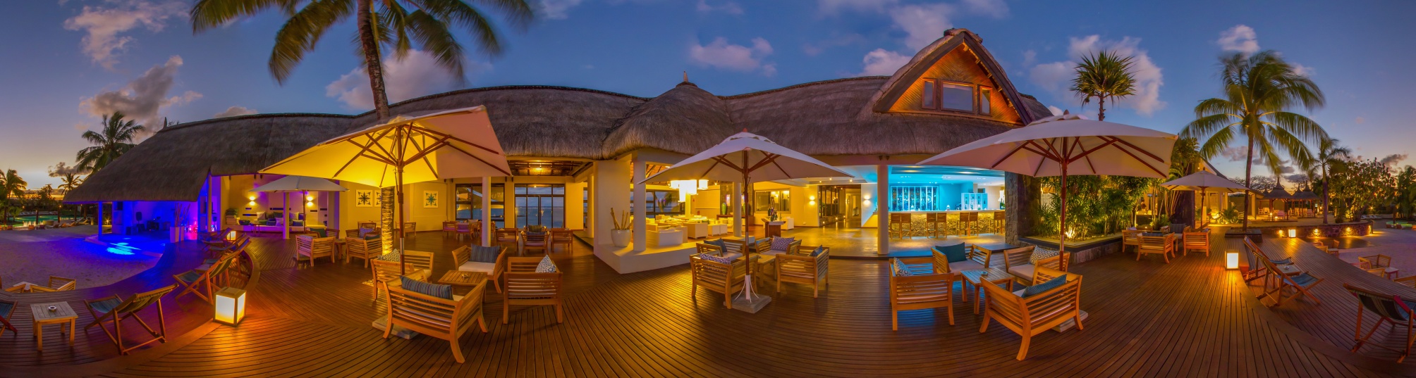 

Milano - Poste Lafayette - Solana Beach Mauritius - Adults Only