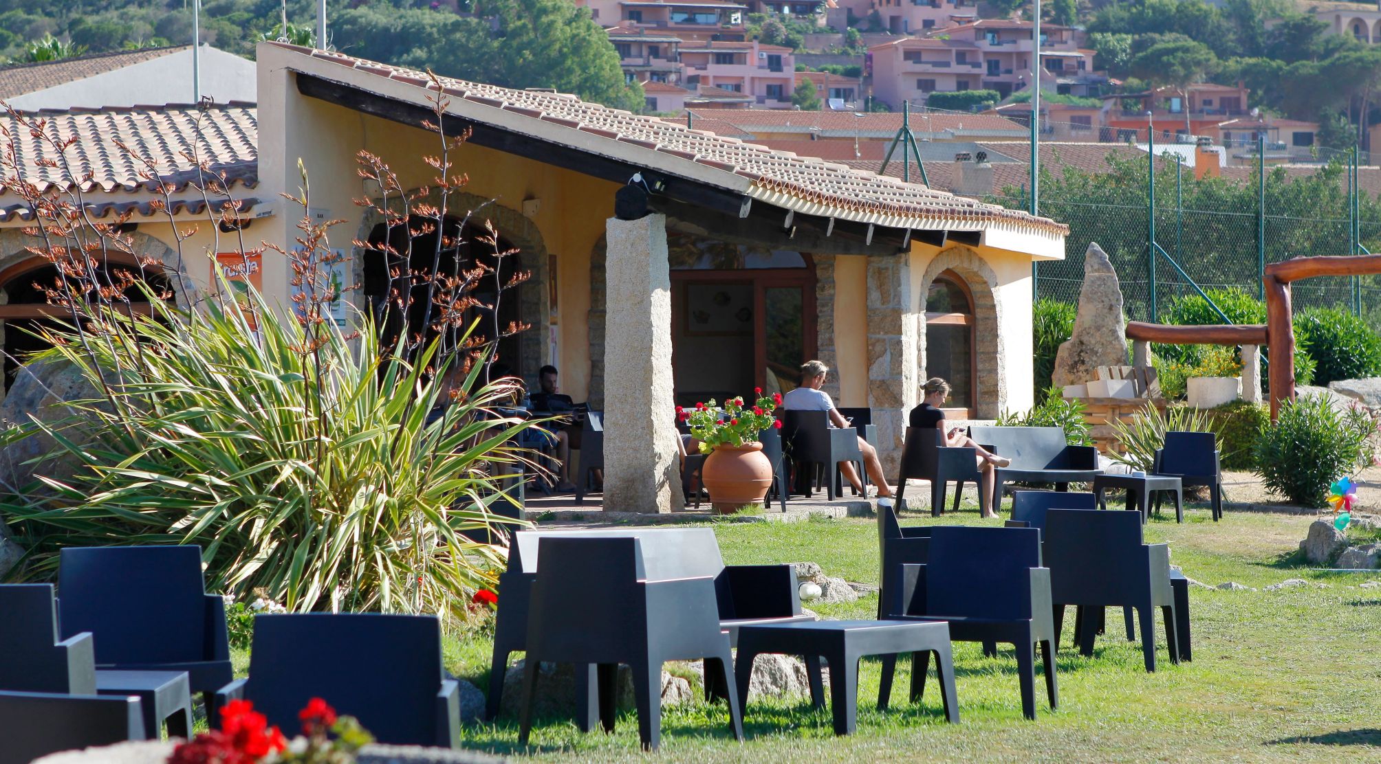 

Napoli - Baja Sardinia - Club Esse Posada