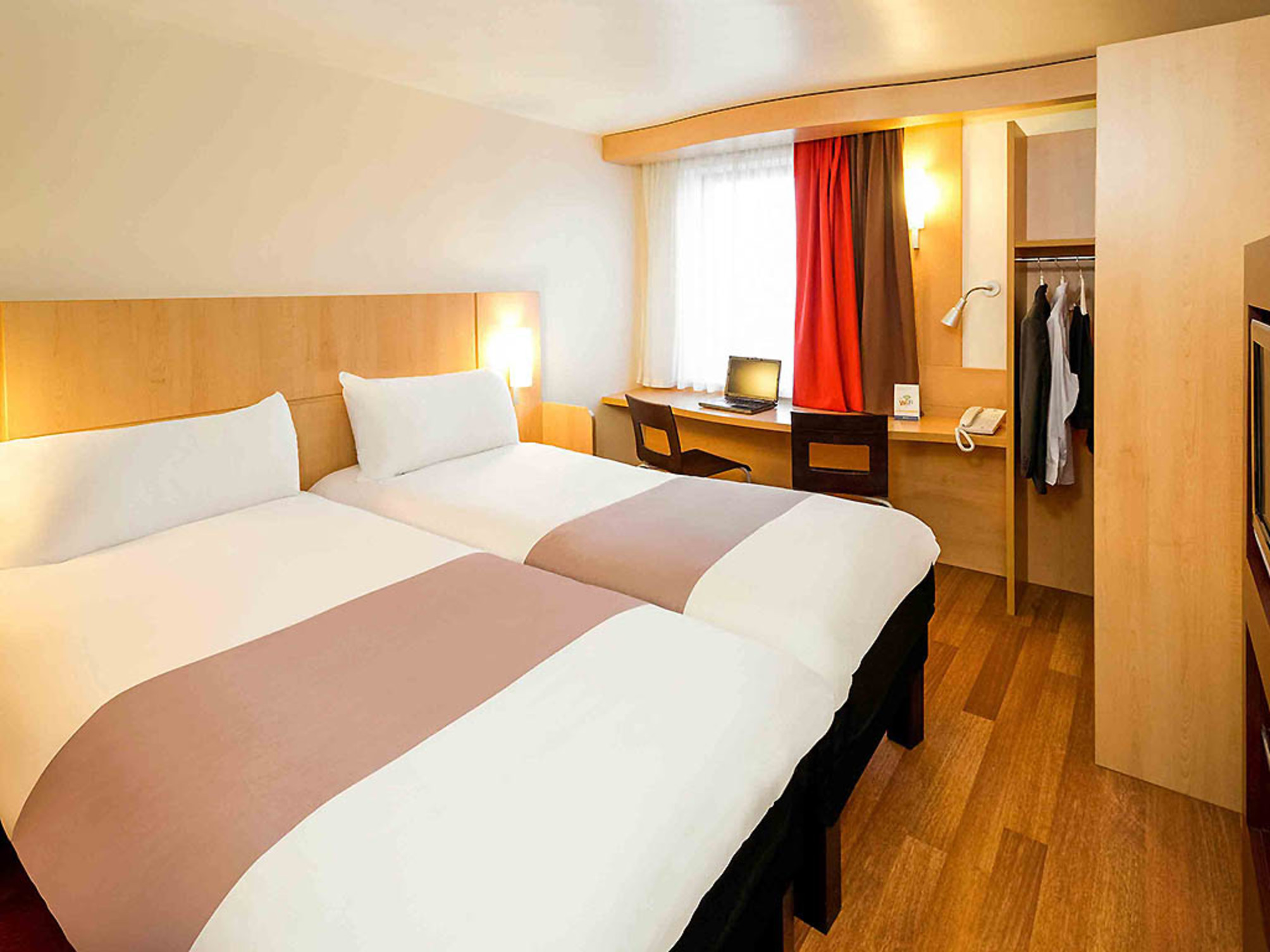 

Roma - Machelen - ibis Hotel Brussels Airport