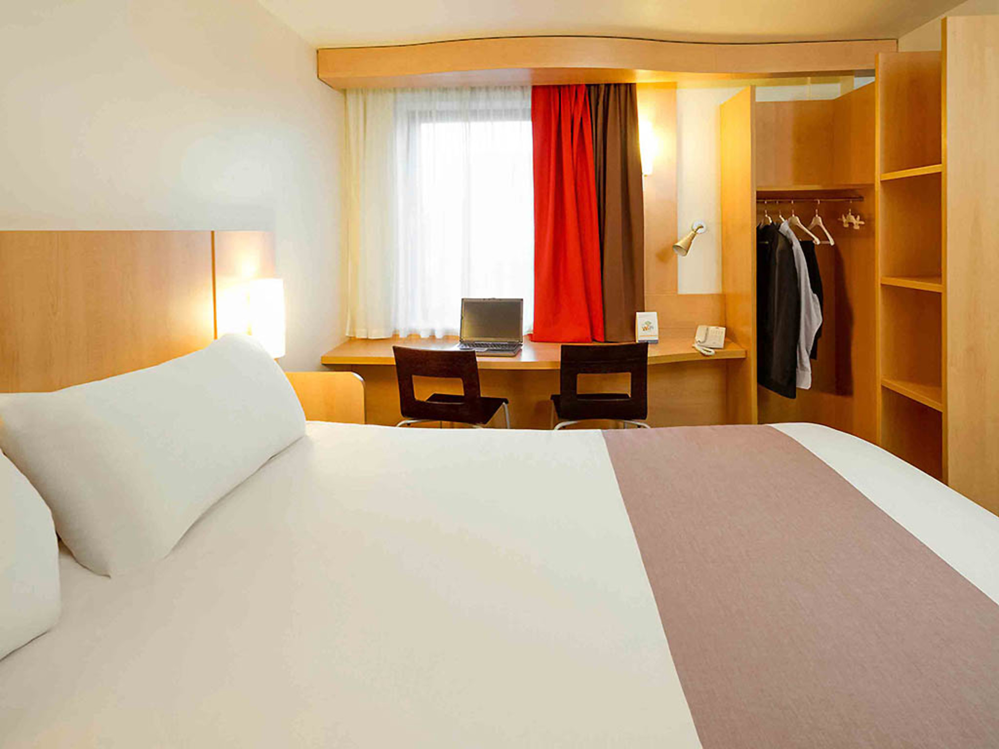 

Napoli - Bruxelles - ibis Hotel Brussels Airport