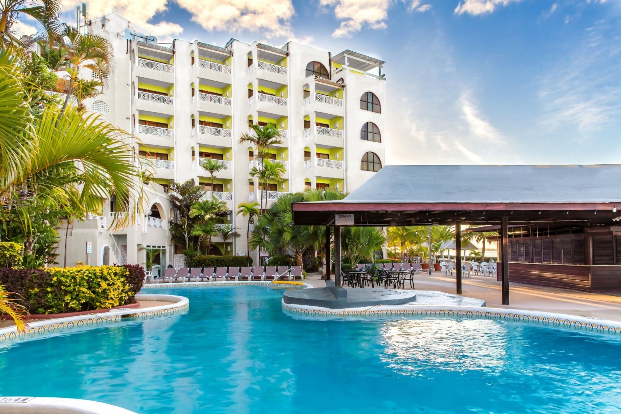 

Milano - Saint Lawrence - Barbados Beach Club