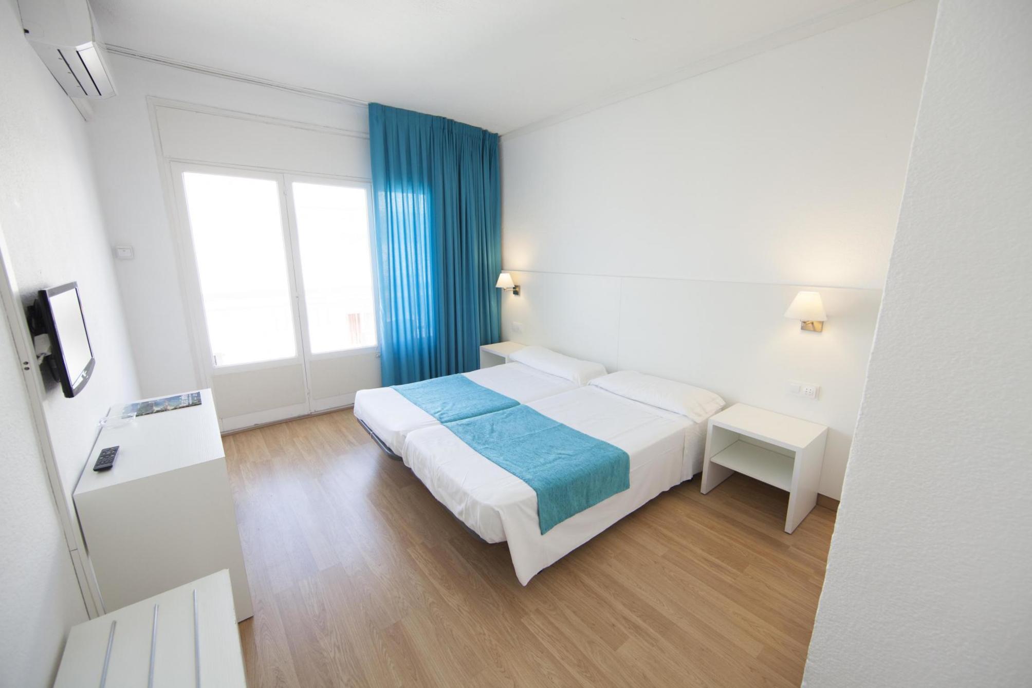 

Pisa - Lloret de Mar - Villa Garbi Hotel