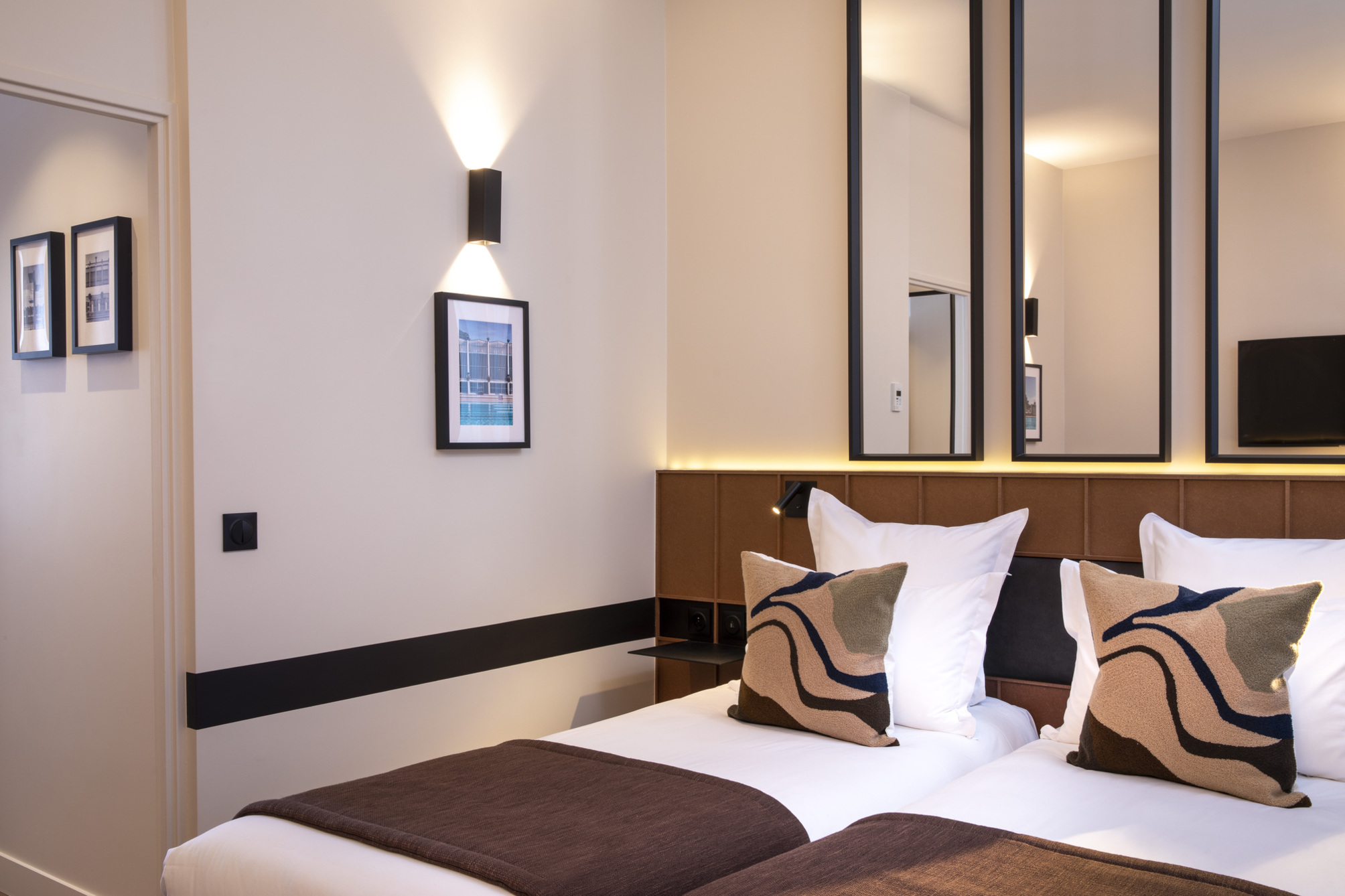 

Roma - Noisy-le-Grand - Hôtel du Port