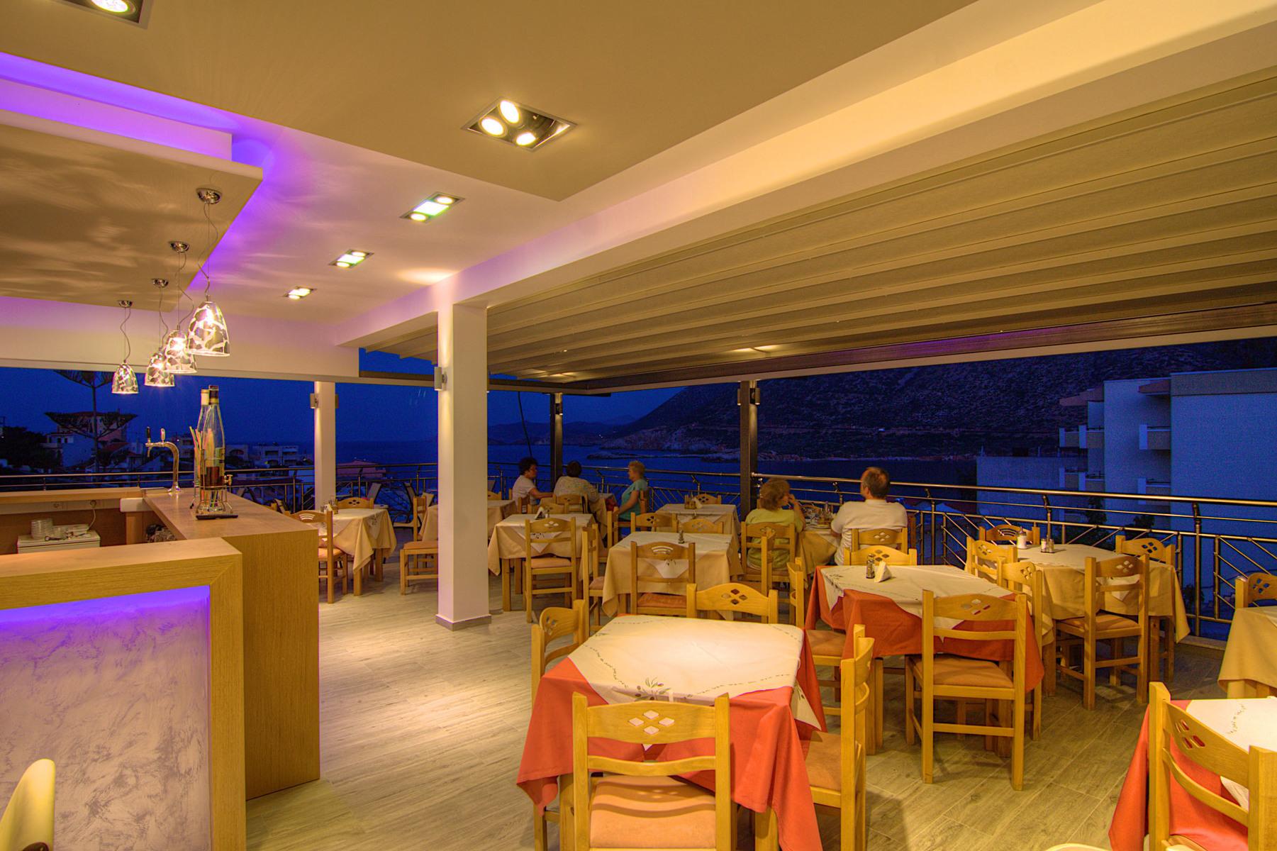 

Brindisi - Balíon - Aparthotel Athina