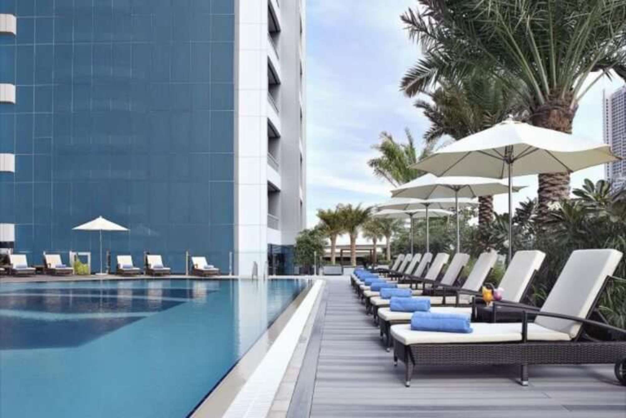 Bari - Dubai - Atana Hotel
