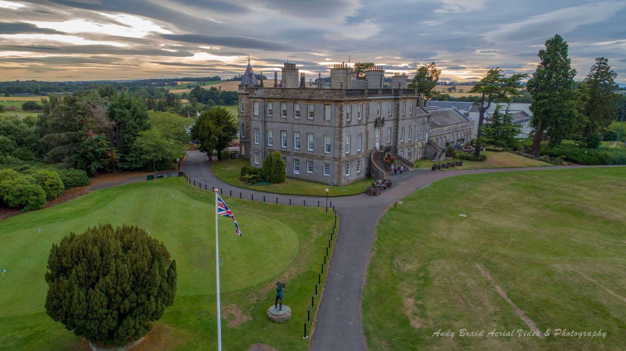 

Milano - Ratho - Dalmahoy Hotel & Country Club