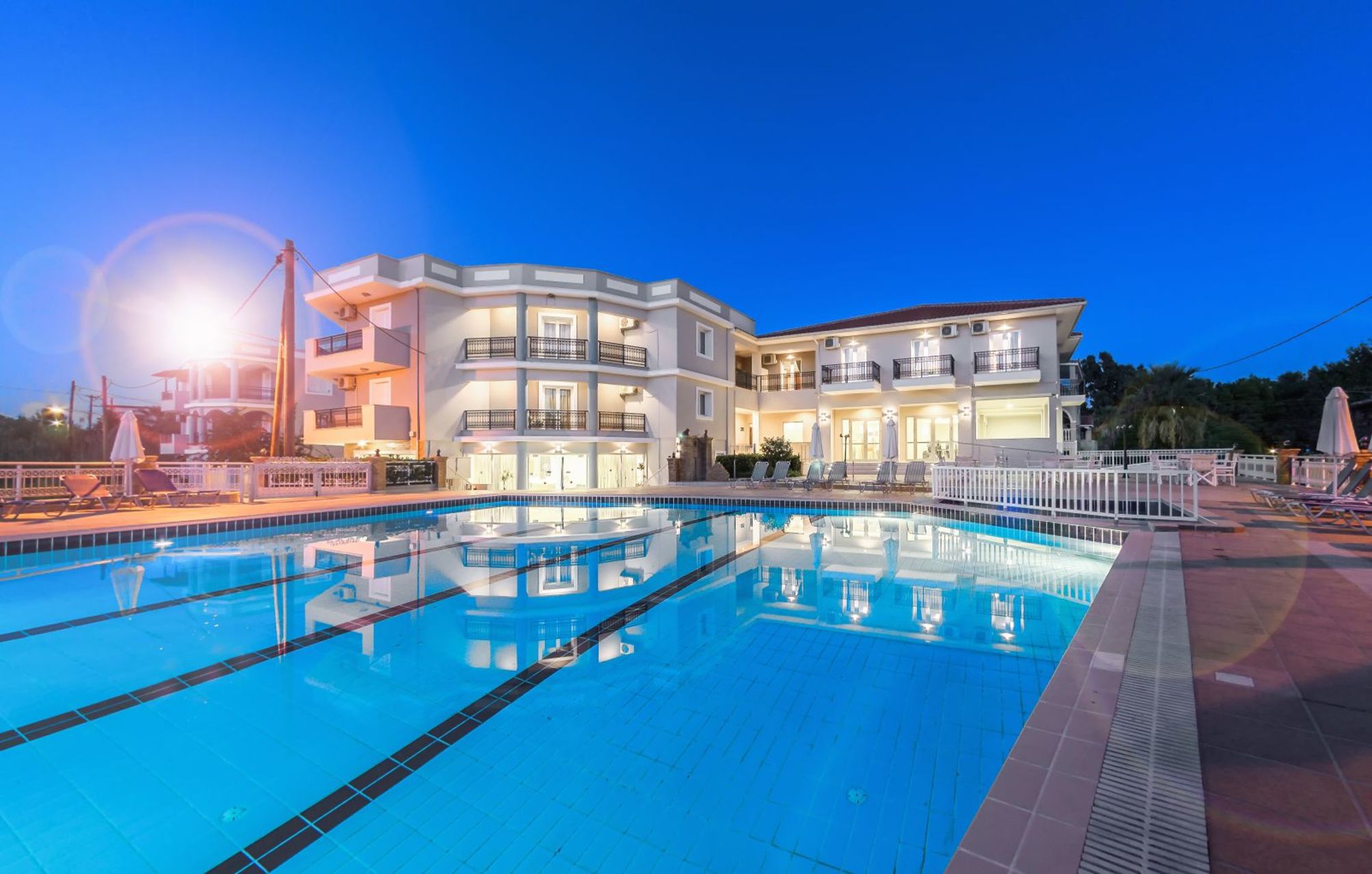 

Roma - Lithakia - Karras Hotel