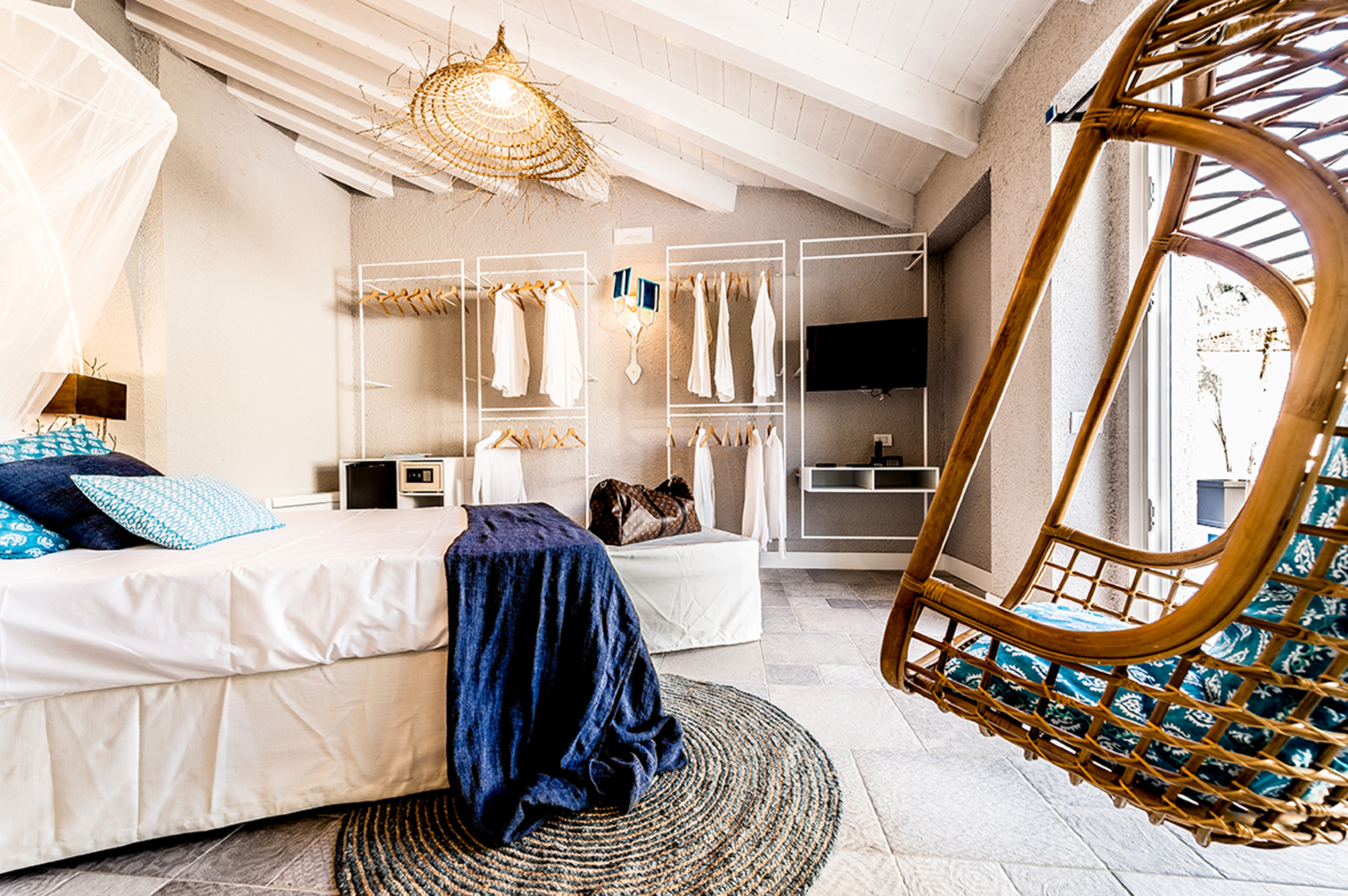 

Bologna - Domus de Maria - Capo Blu Boutique Hotel