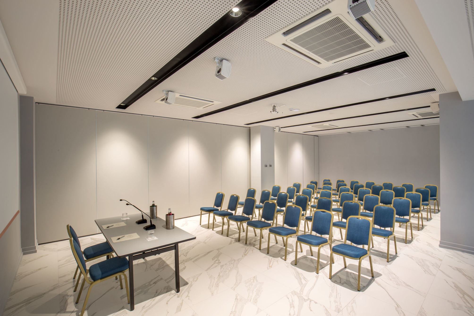 

Catania - Mostacciano - Hotel American Palace Eur