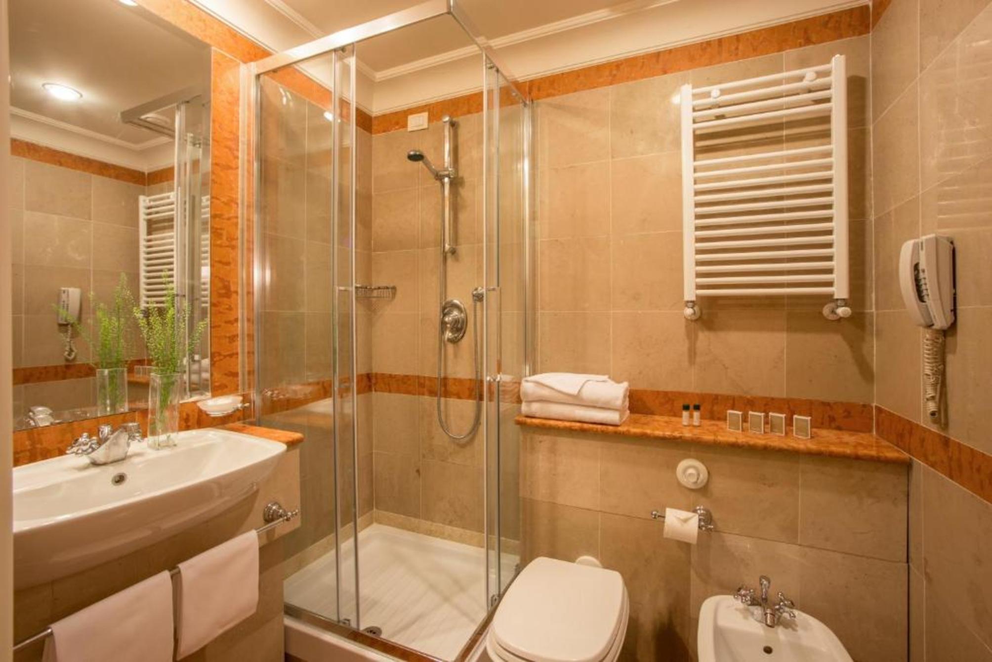 

Palermo - Mostacciano - Hotel Cristoforo Colombo