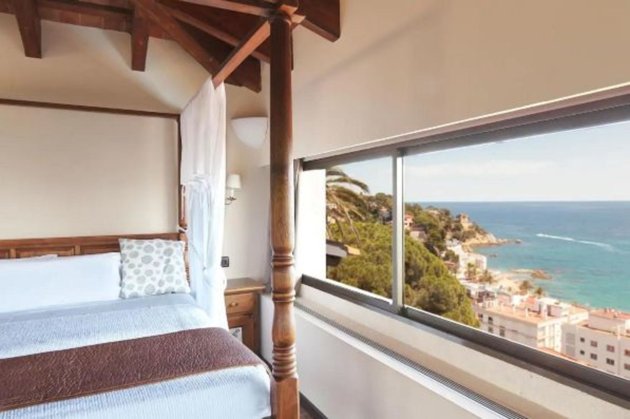 

Bologna - Tossa de Mar - Hotel Roger de Flor by Seleqtta