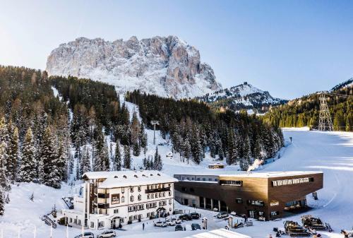 

Napoli - Corvara in Badia - Hotel Sella***s
