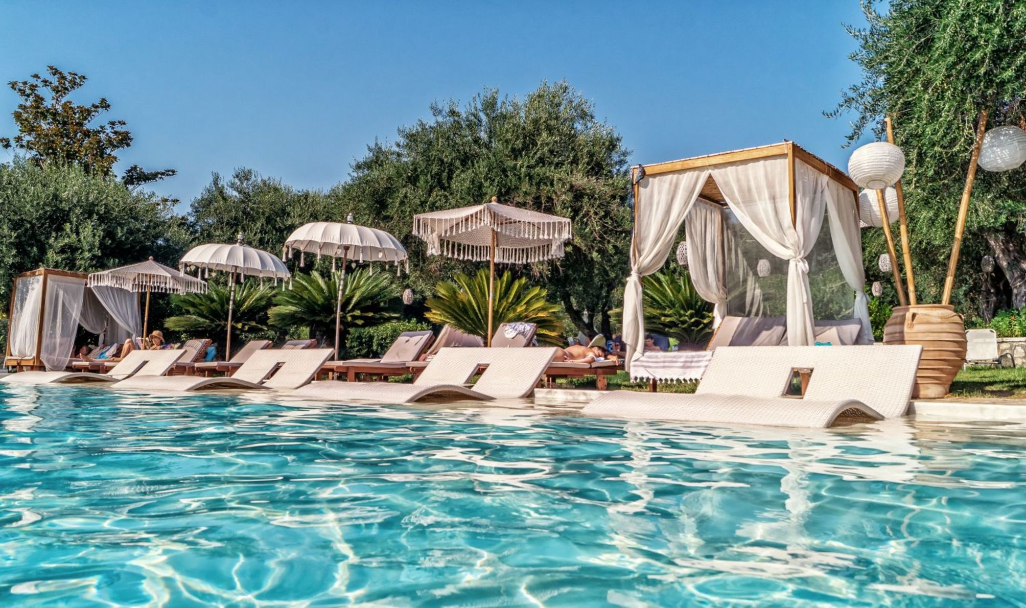 

Roma - Ermones - Nefeli Hotel