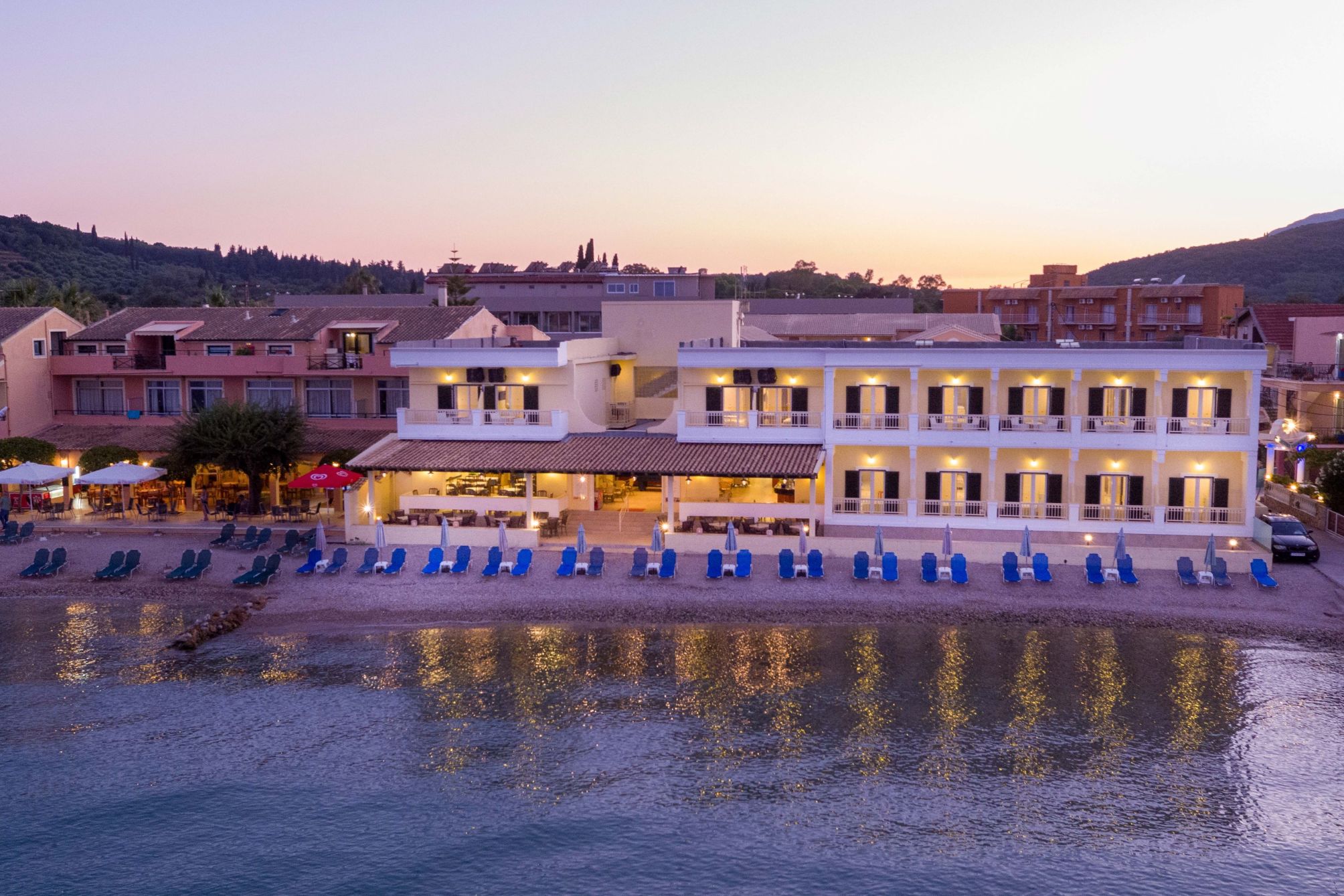 

Verona - Agios Georgios, Corfú - Rossis Beach Hotel