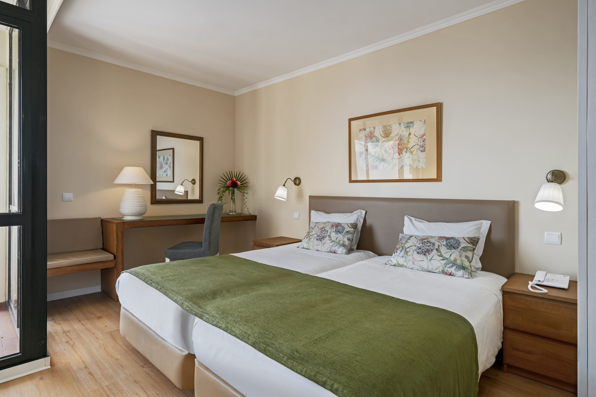 

Ancona - Funchal - Dorisol Mimosa Studio Hotel