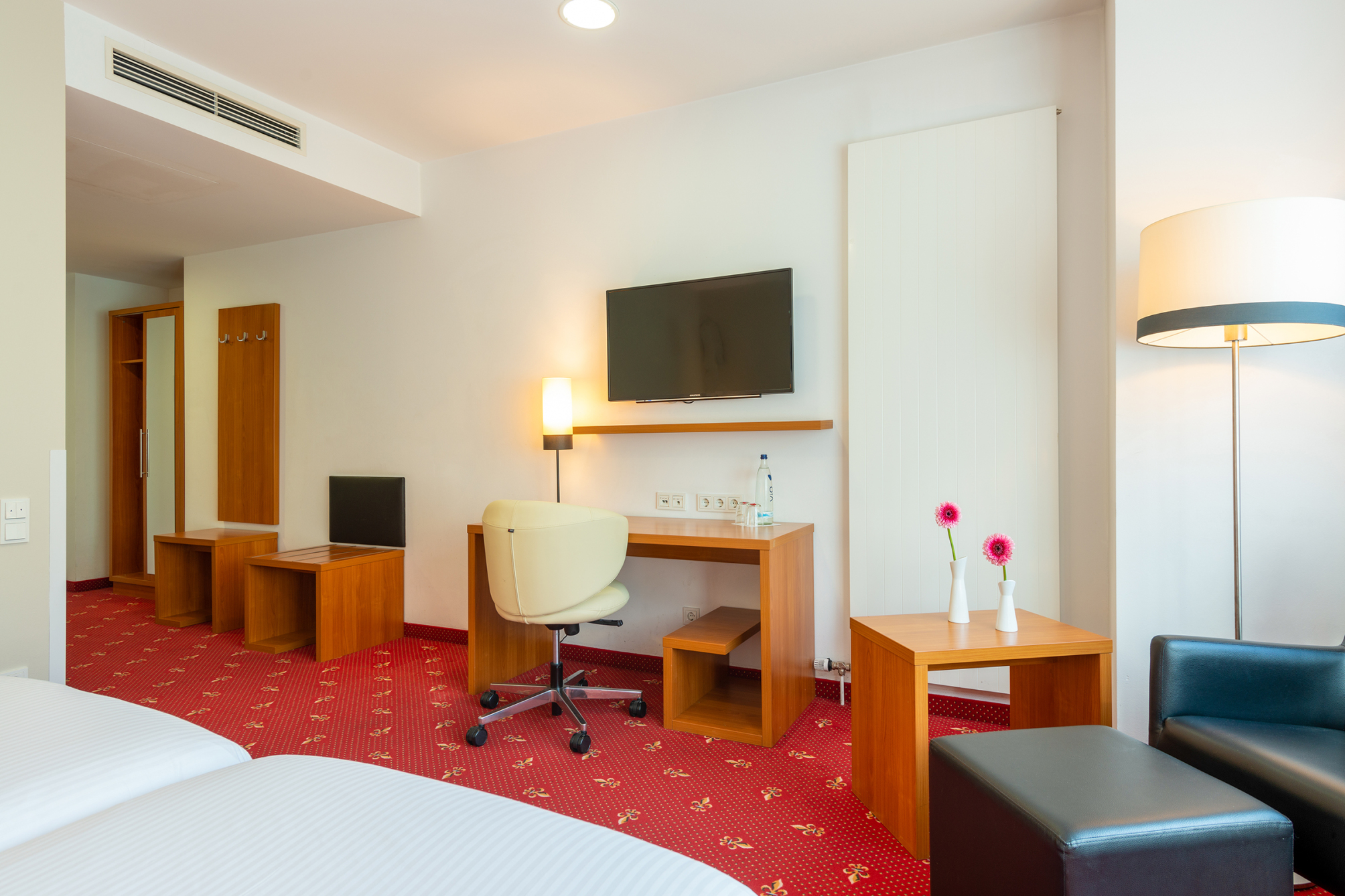 

Napoli - Berlino - Leonardo Hotel Berlin KU'DAMM
