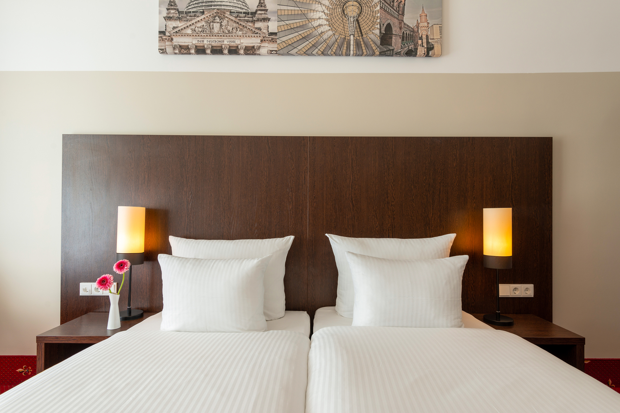 

Bari - Berlin-Tegel - Leonardo Hotel Berlin KU'DAMM