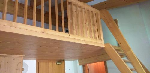 

Lamezia Terme - Pinzolo - Hotel Villa Fosine