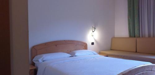 

Roma - Pinzolo - Hotel Villa Fosine