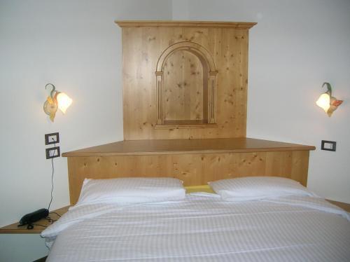 

Napoli - Pinzolo - Hotel Villa Fosine