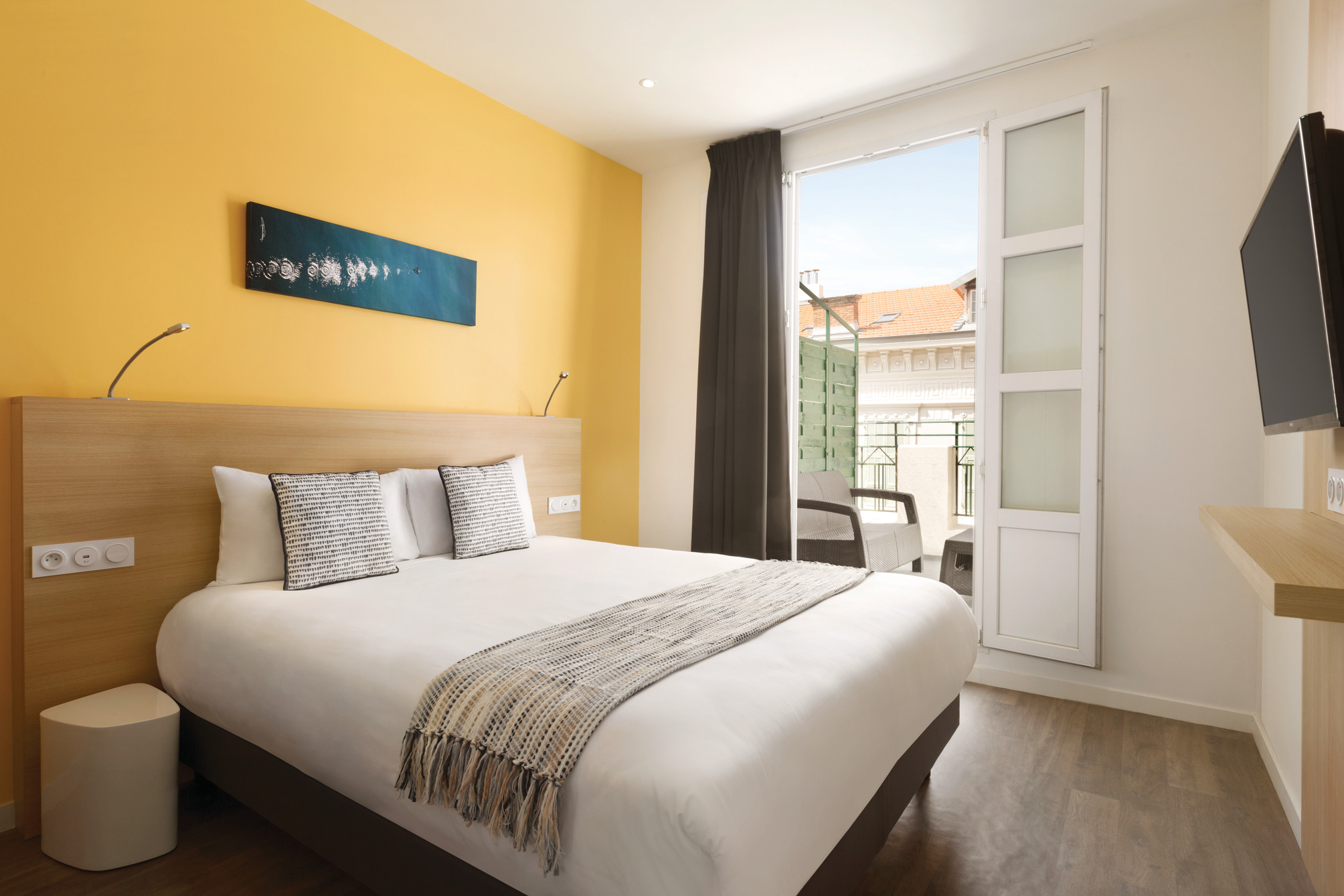 Double Deluxe Room