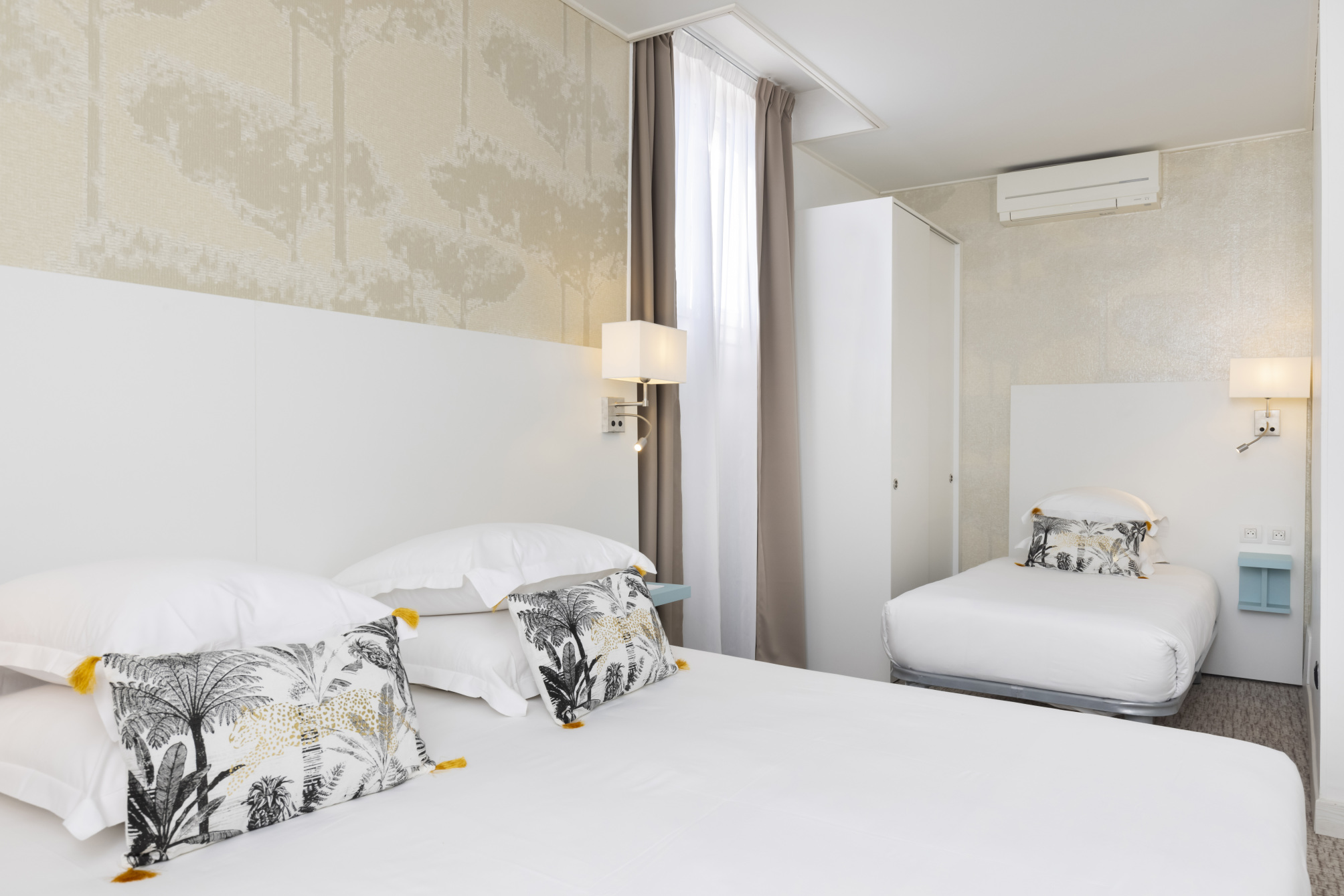 Triple Deluxe Room