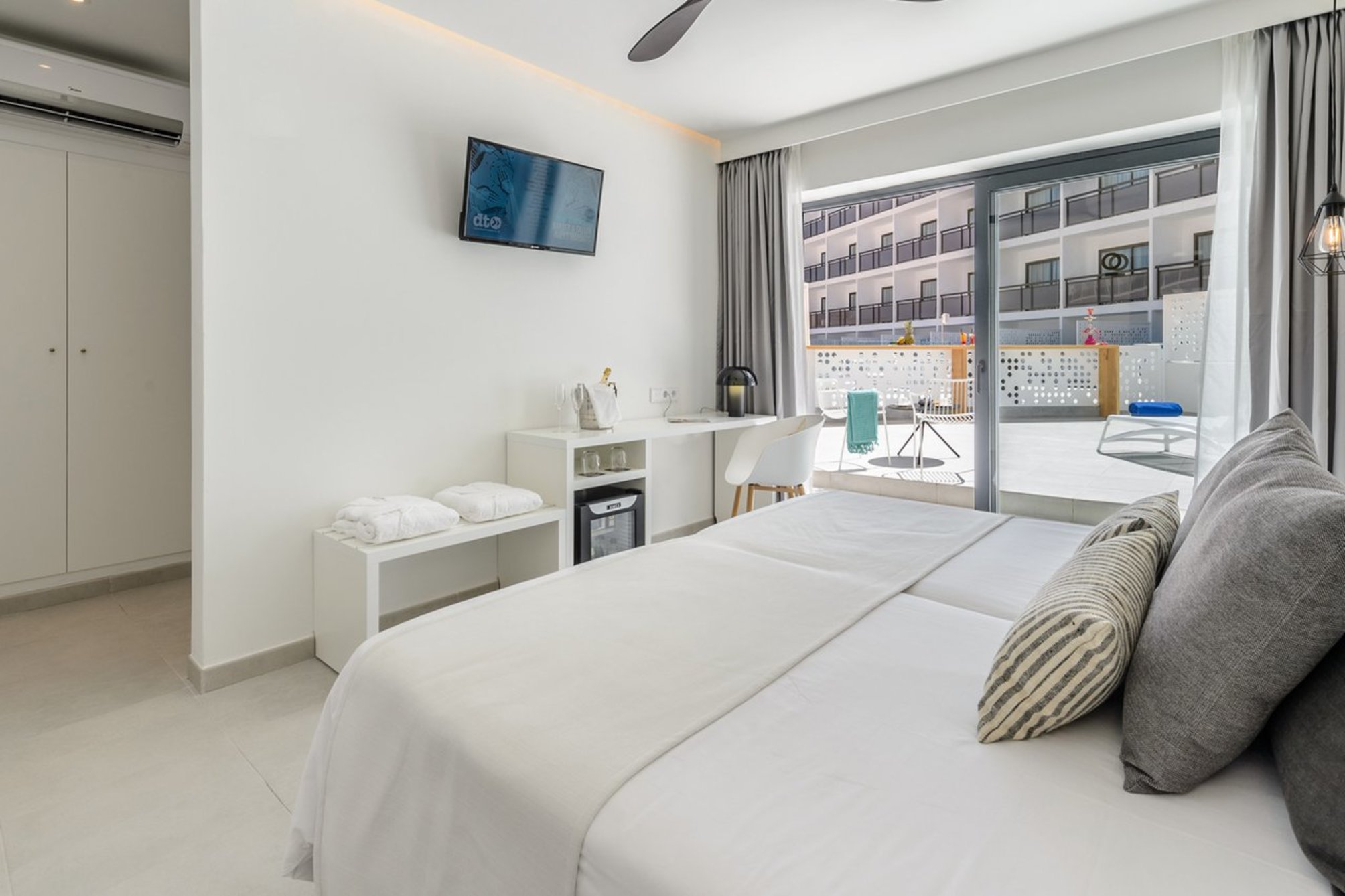 

Verona - Talamanca - Hotel Vibra Mare Nostrum