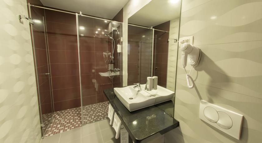 

Napoli - Mostar - Hotel Mostar