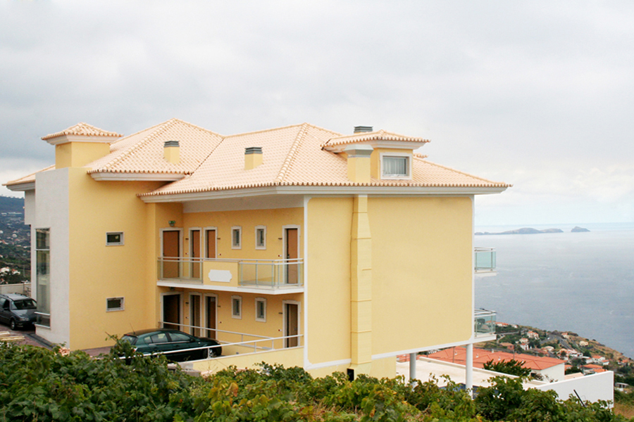 

Roma - Machico - Hotel Apartamentos Baia Brava