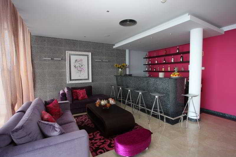 

Verona - Machico - Hotel Apartamentos Baia Brava