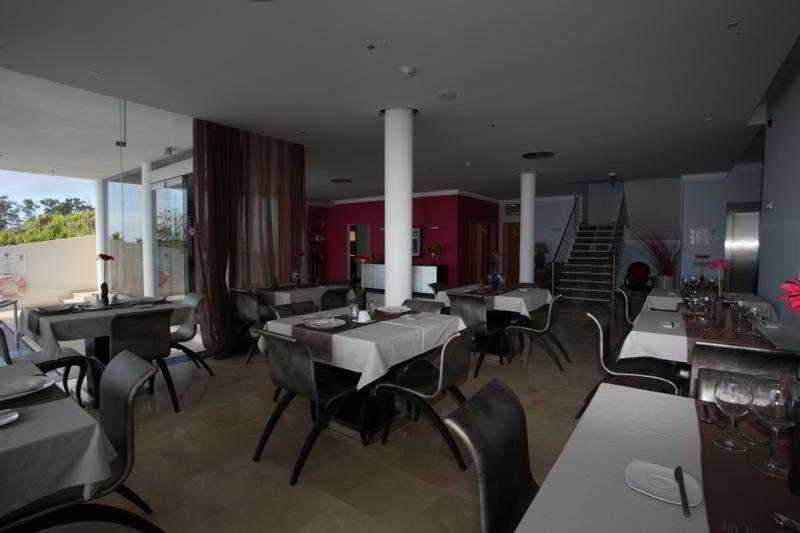 

Roma - Machico - Hotel Apartamentos Baia Brava