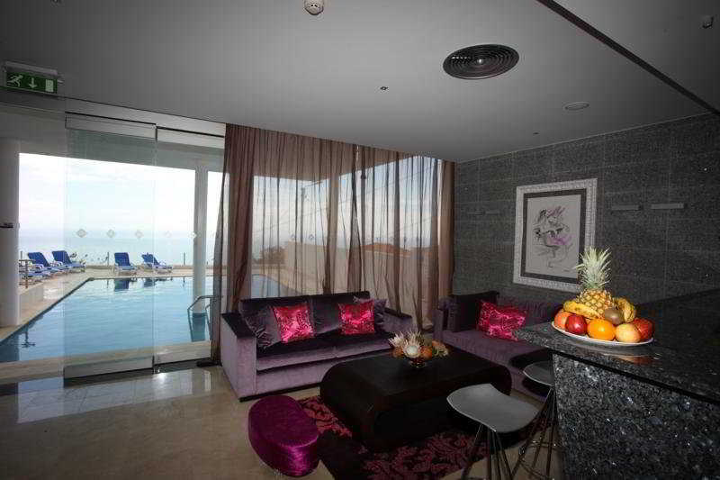 

Verona - Machico - Hotel Apartamentos Baia Brava