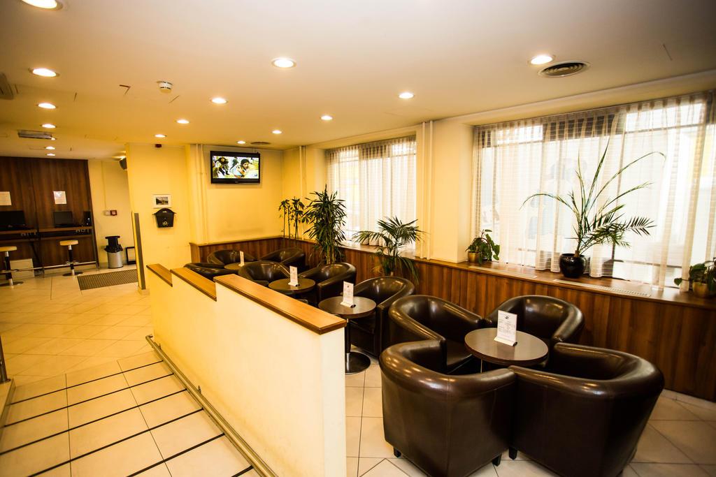

Bari - Vienna - Hotel Geblergasse