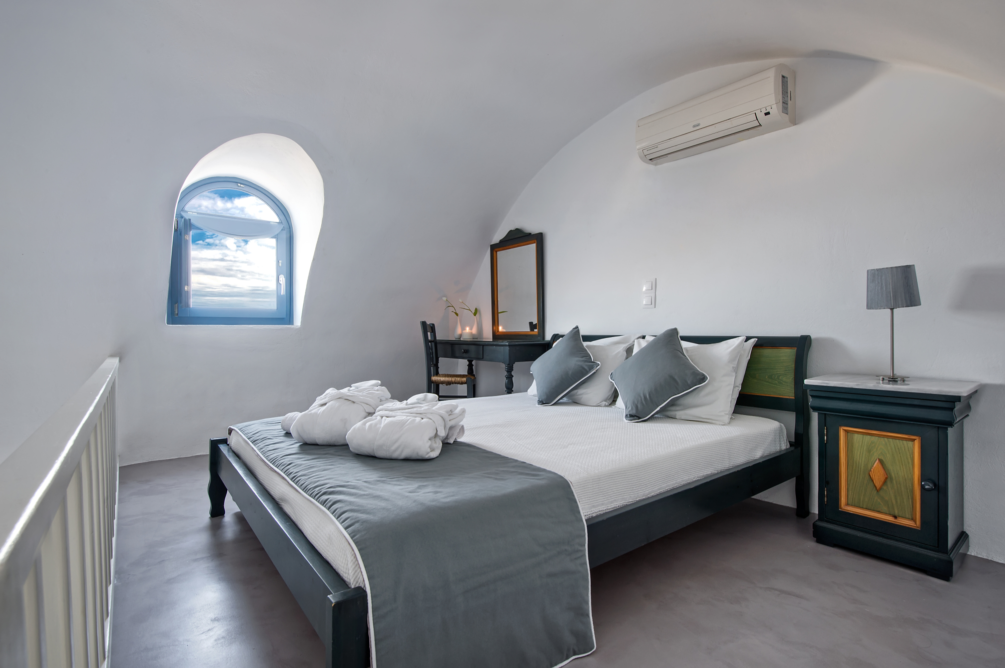 

Torino - Firostefani - Apanemo Hotel & Suites