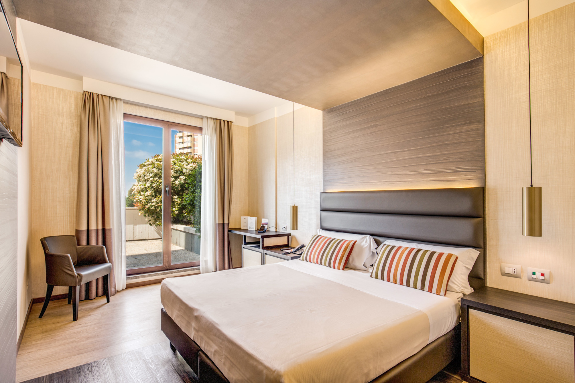 

Milano - Mostacciano - Warmthotel