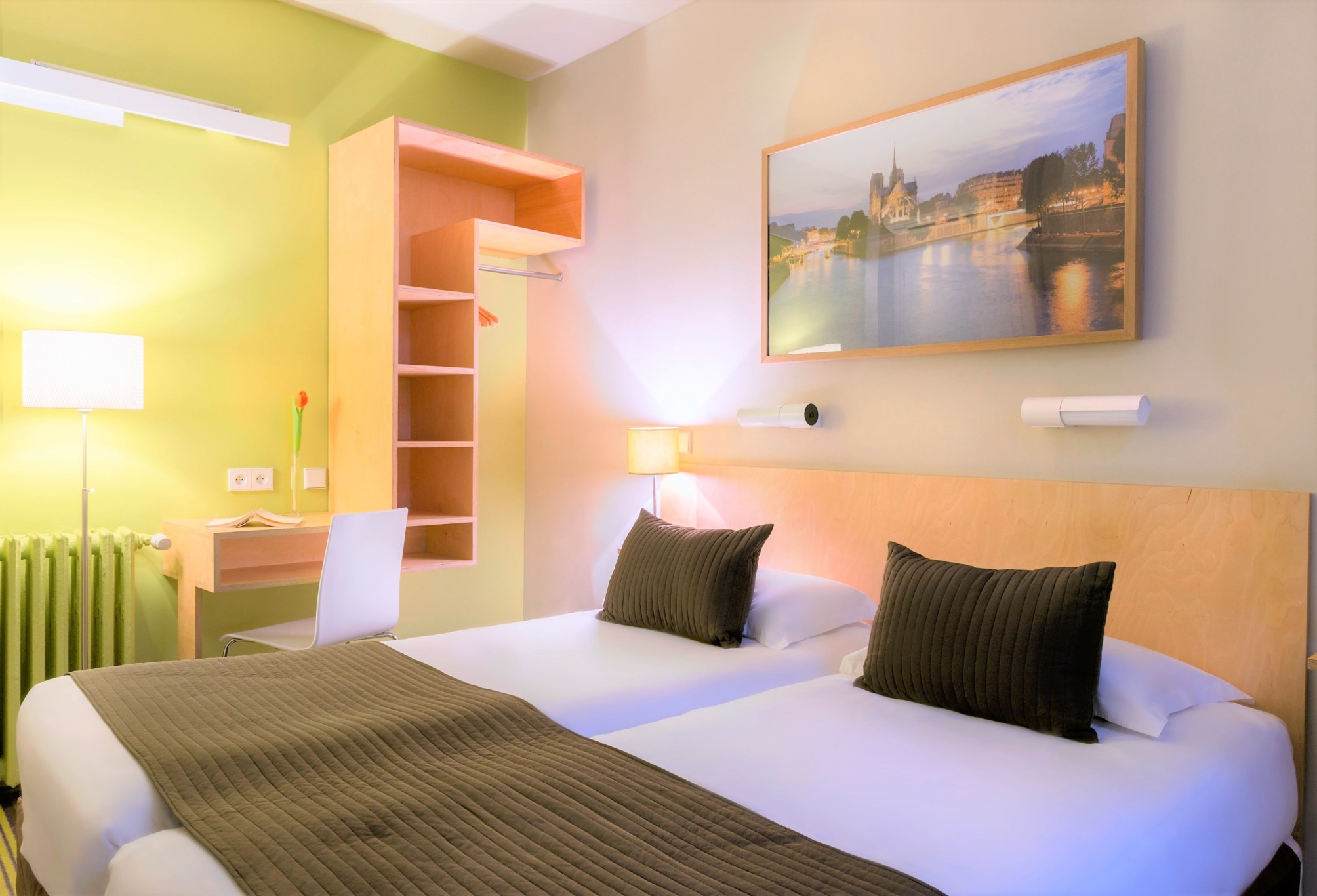 

Napoli - Clichy - Hotel Glasgow Monceau by Patrick Hayat