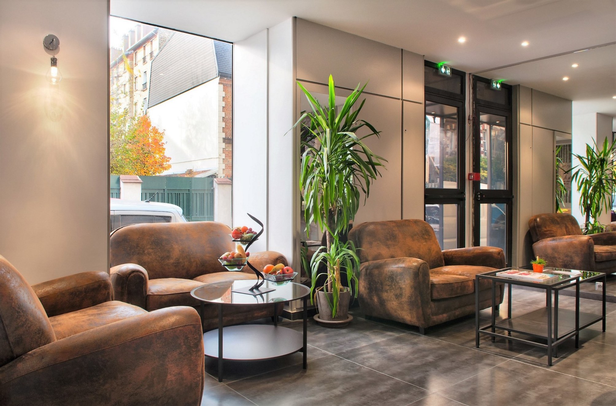 

Bari - Boulogne-Billancourt - Hotel Alpha Paris Eiffel by Patrick Hayat