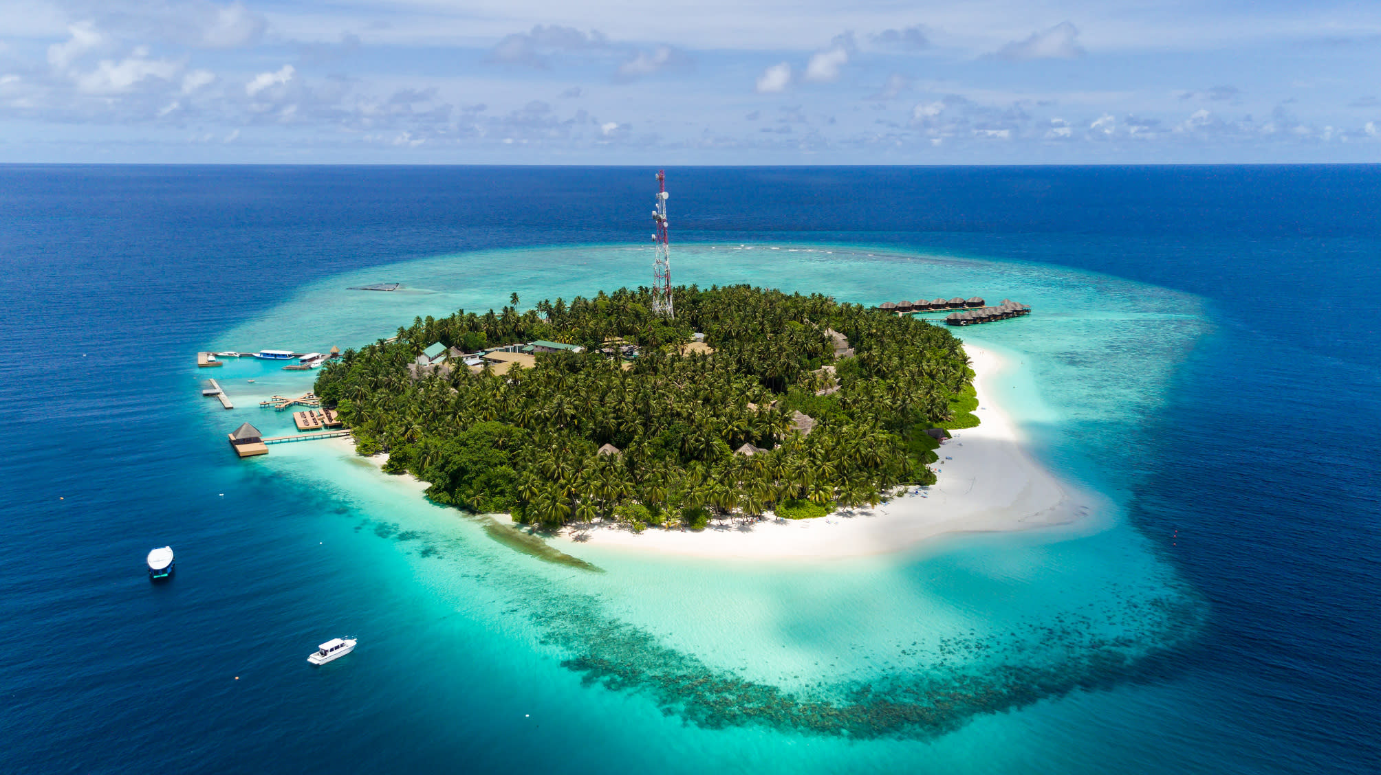 

Cagliari - South Male Atoll - Fihalhohi Maldives