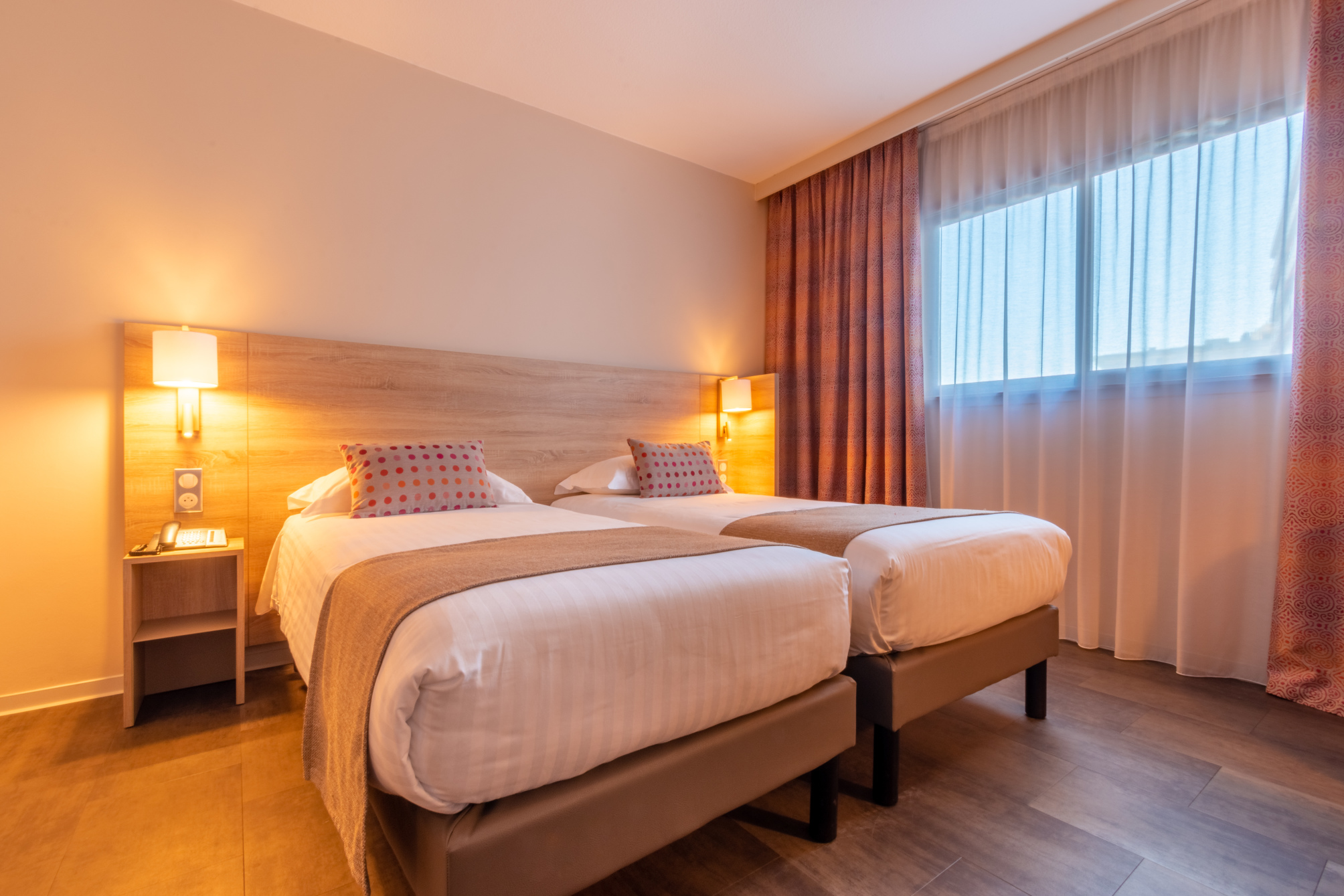 Standard Twin Room