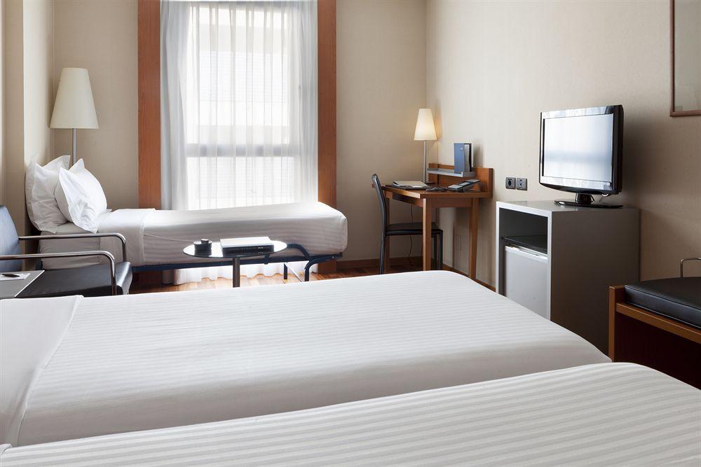 

Milano - Saragozza - B&B HOTEL Zaragoza Los Enlaces Estación