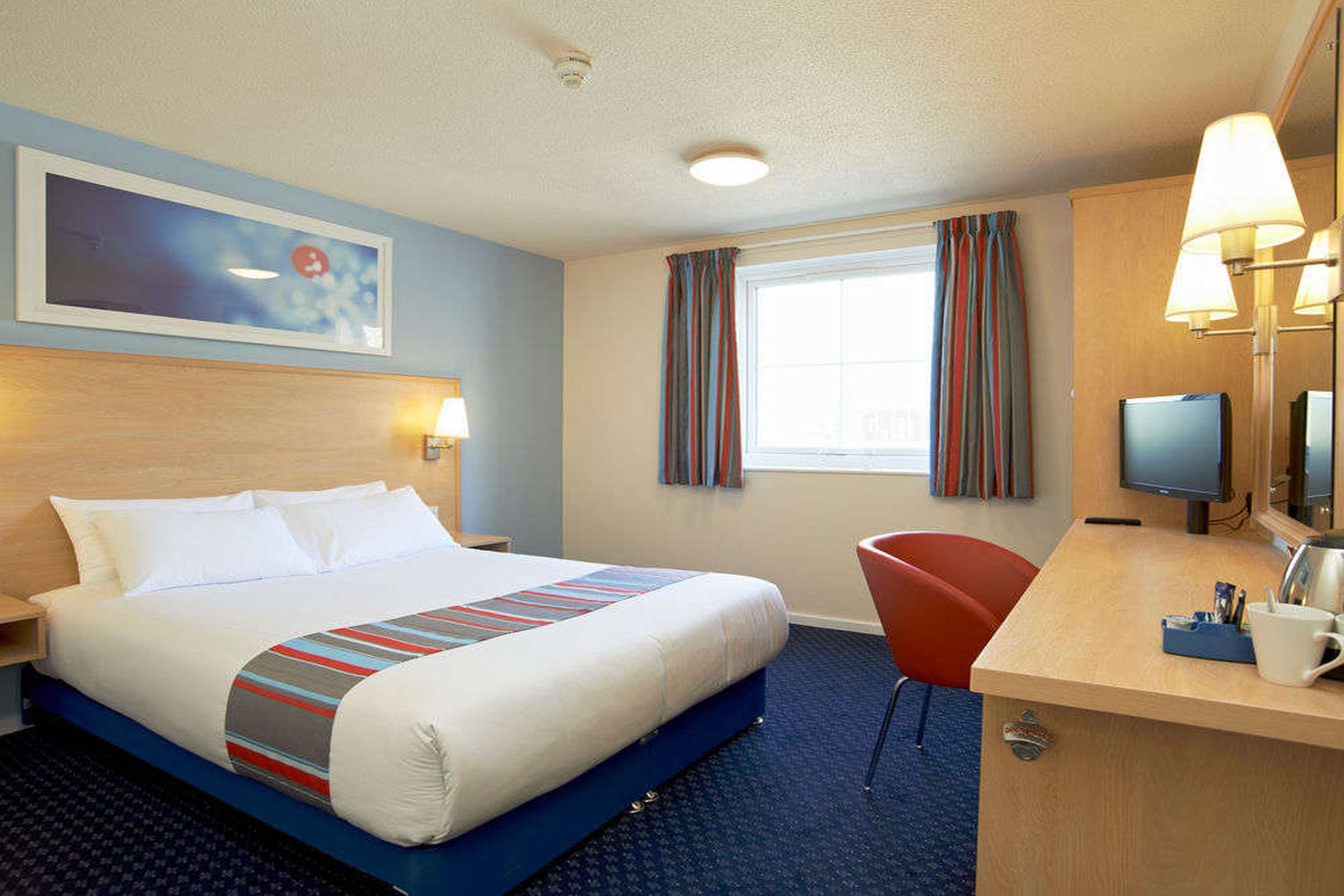 

Roma - Bristol - Travelodge Bristol Severn View M48