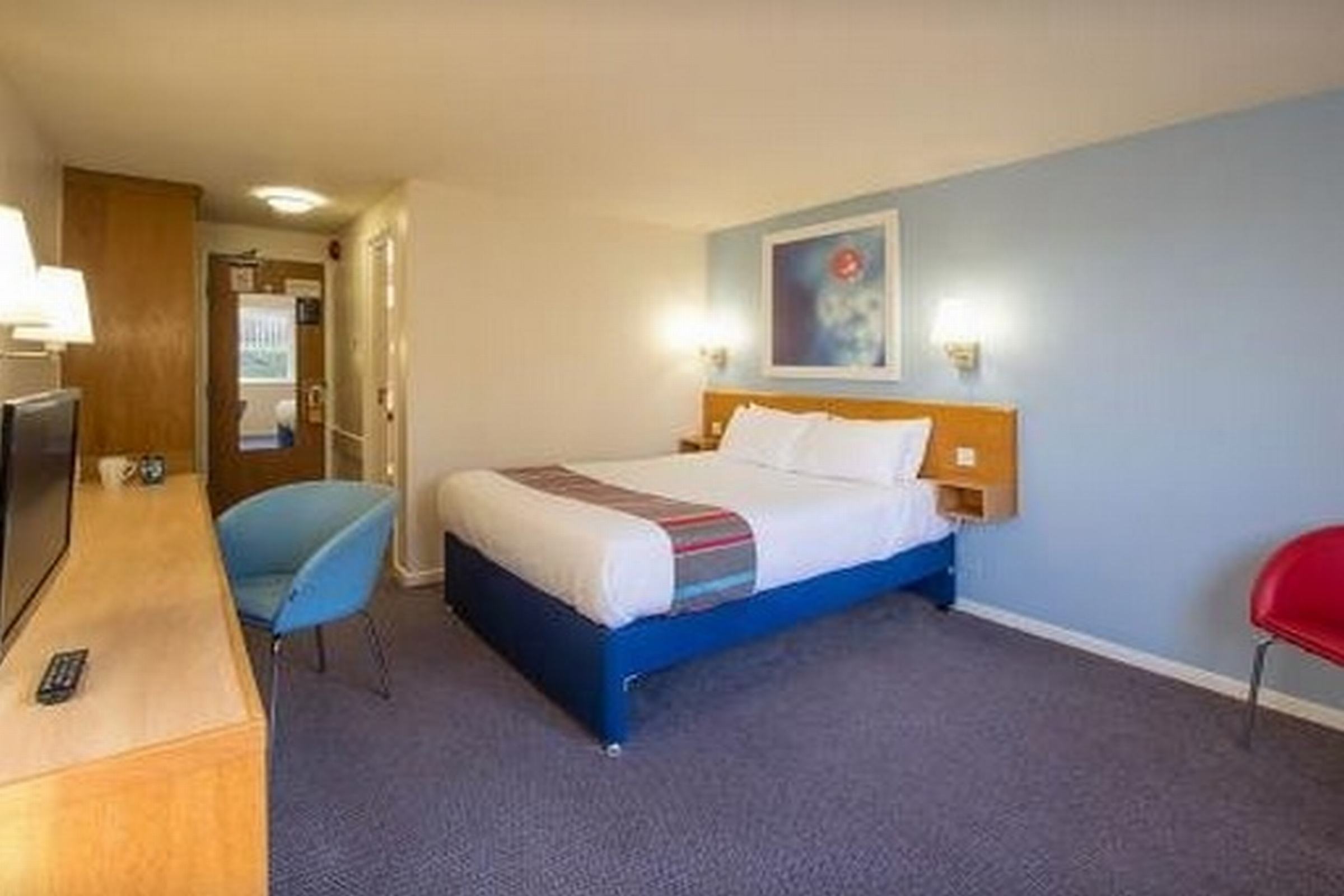 

Roma - Bristol - Travelodge Bristol Severn View M48
