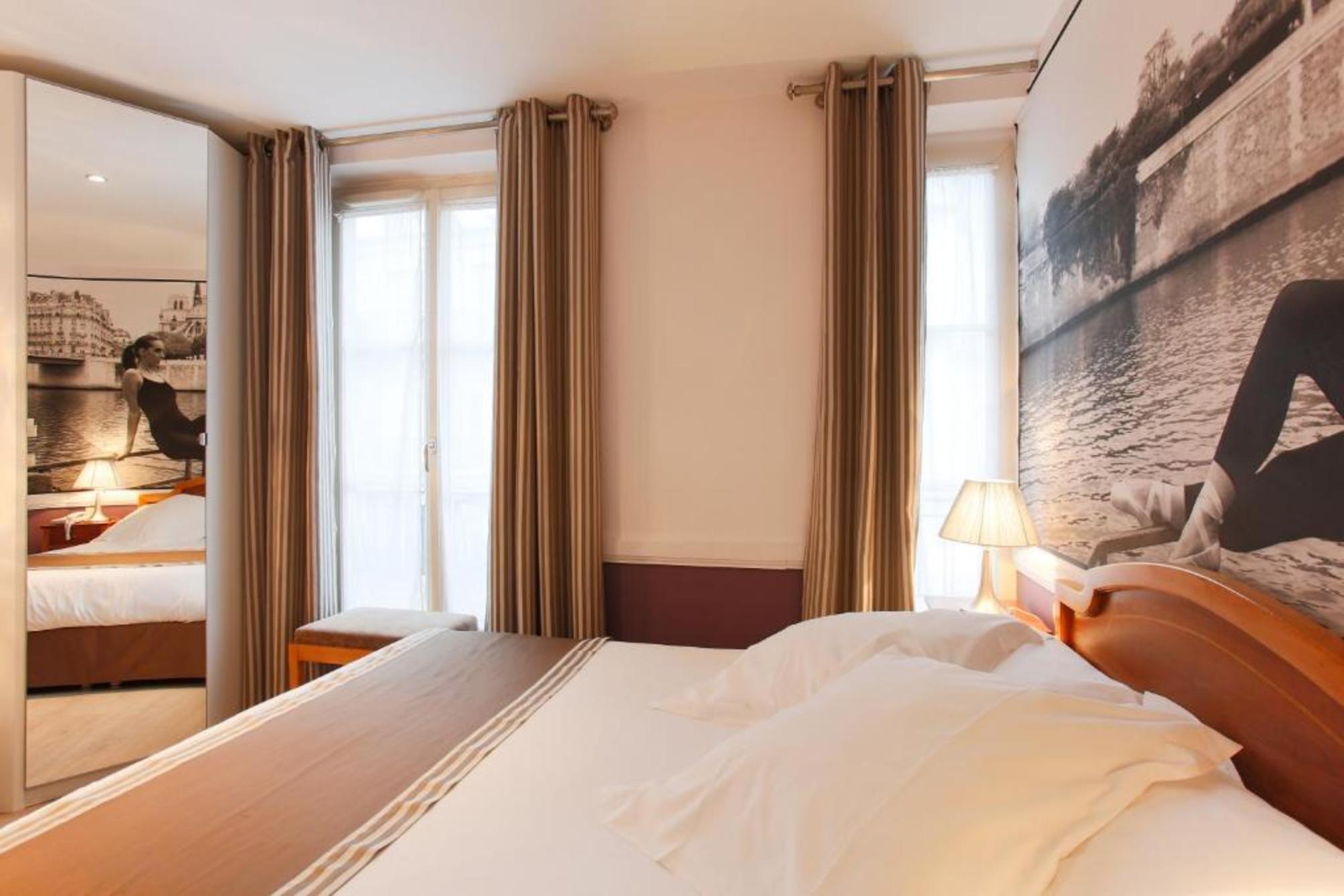 

Napoli - Châtillon (Ile-de-France) - Hotel Atelier Vavin