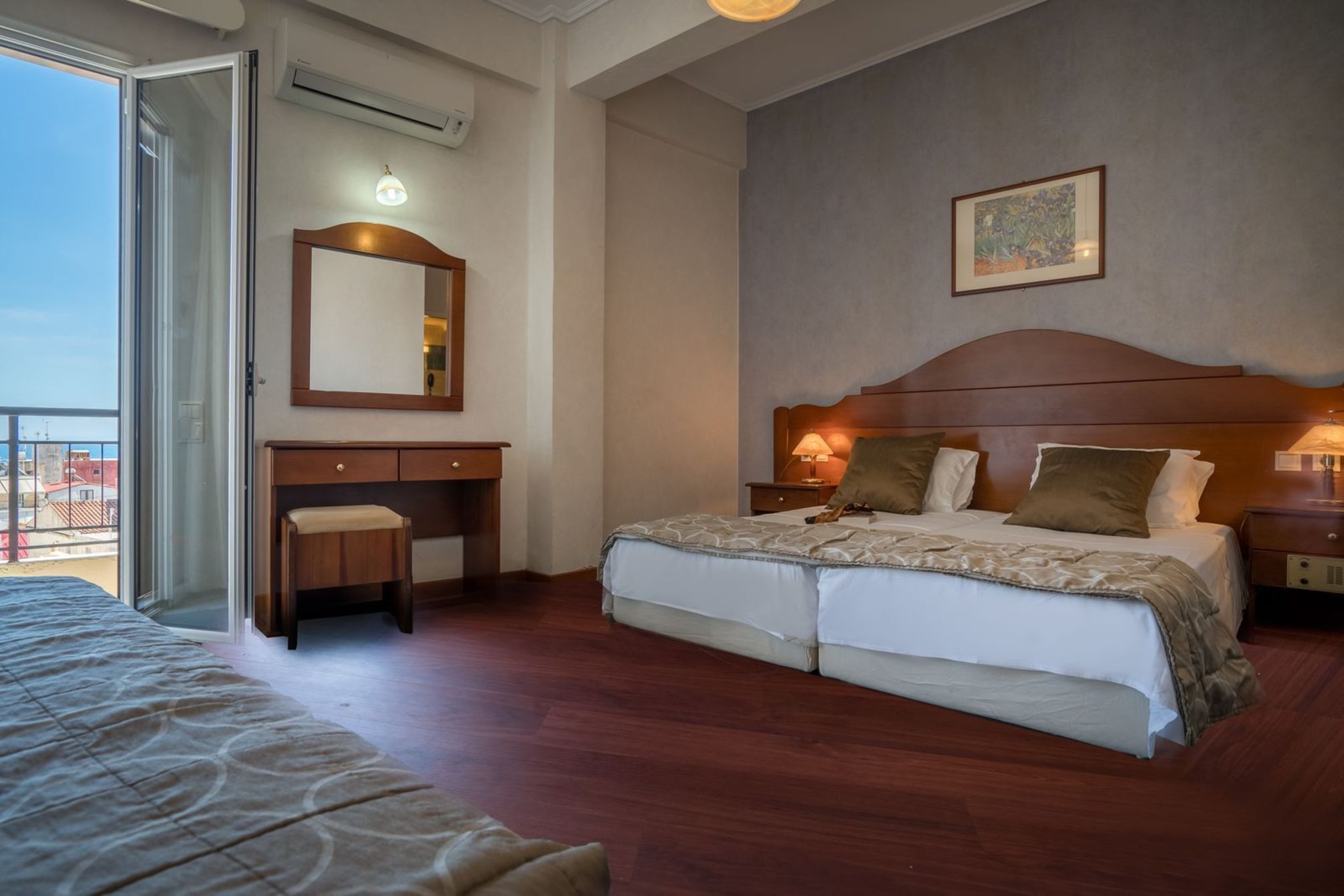 

Venezia - Akrotiri - Diana Hotel
