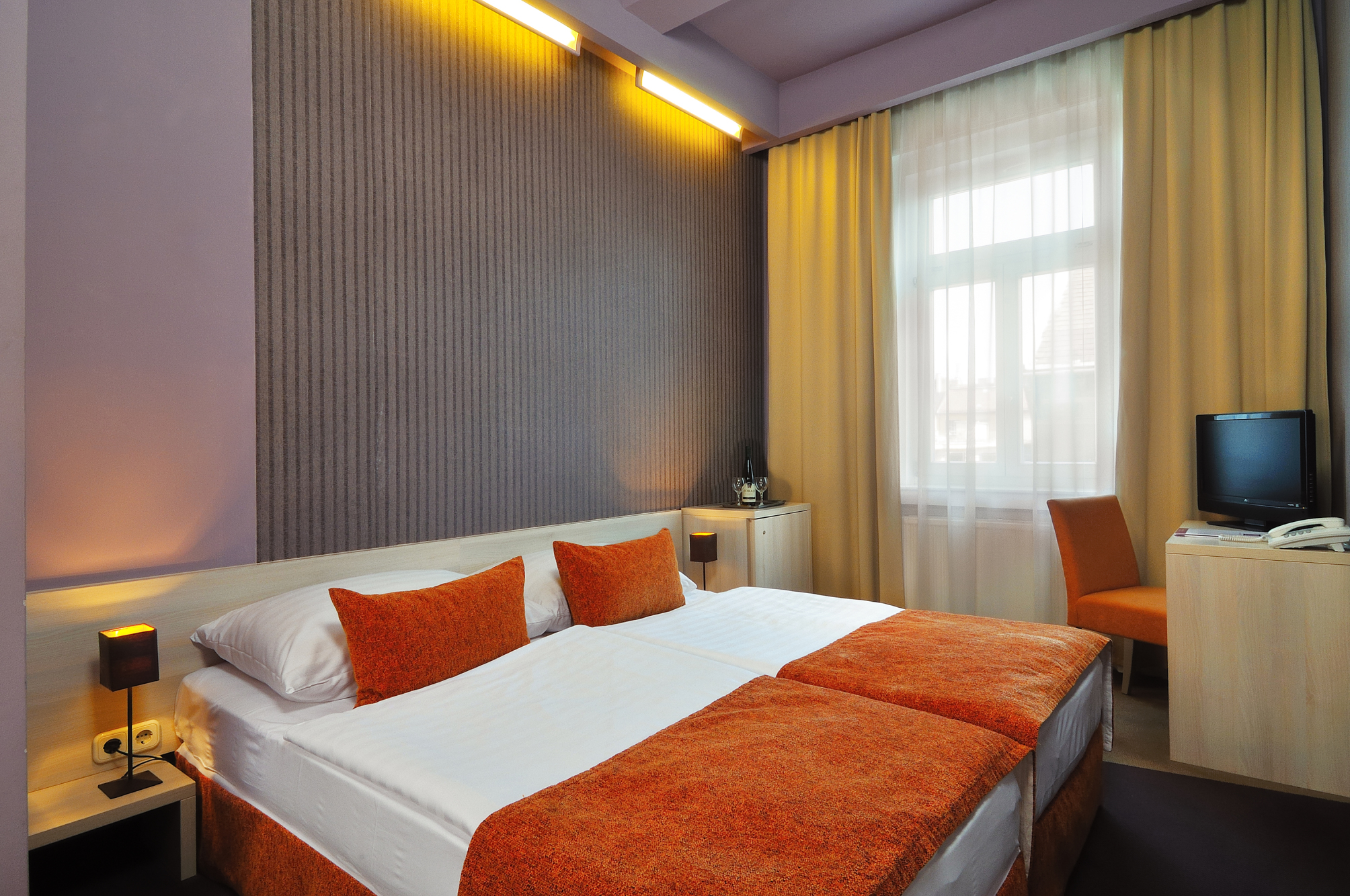 

Salerno - Budapest - Star City Hotel