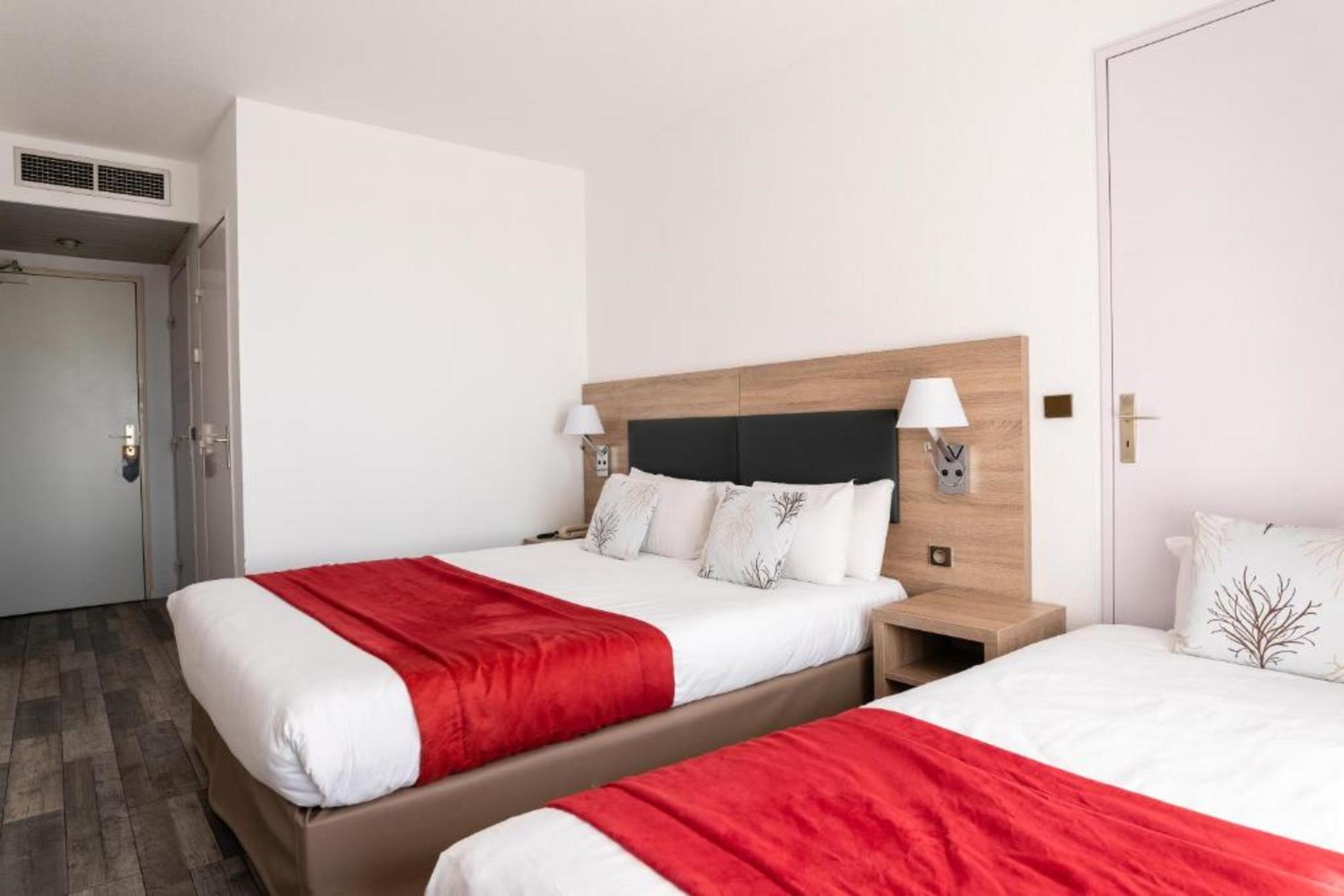 

Milano - Mandelieu La Napoule - Adonis Cannes - Hôtel Thomas