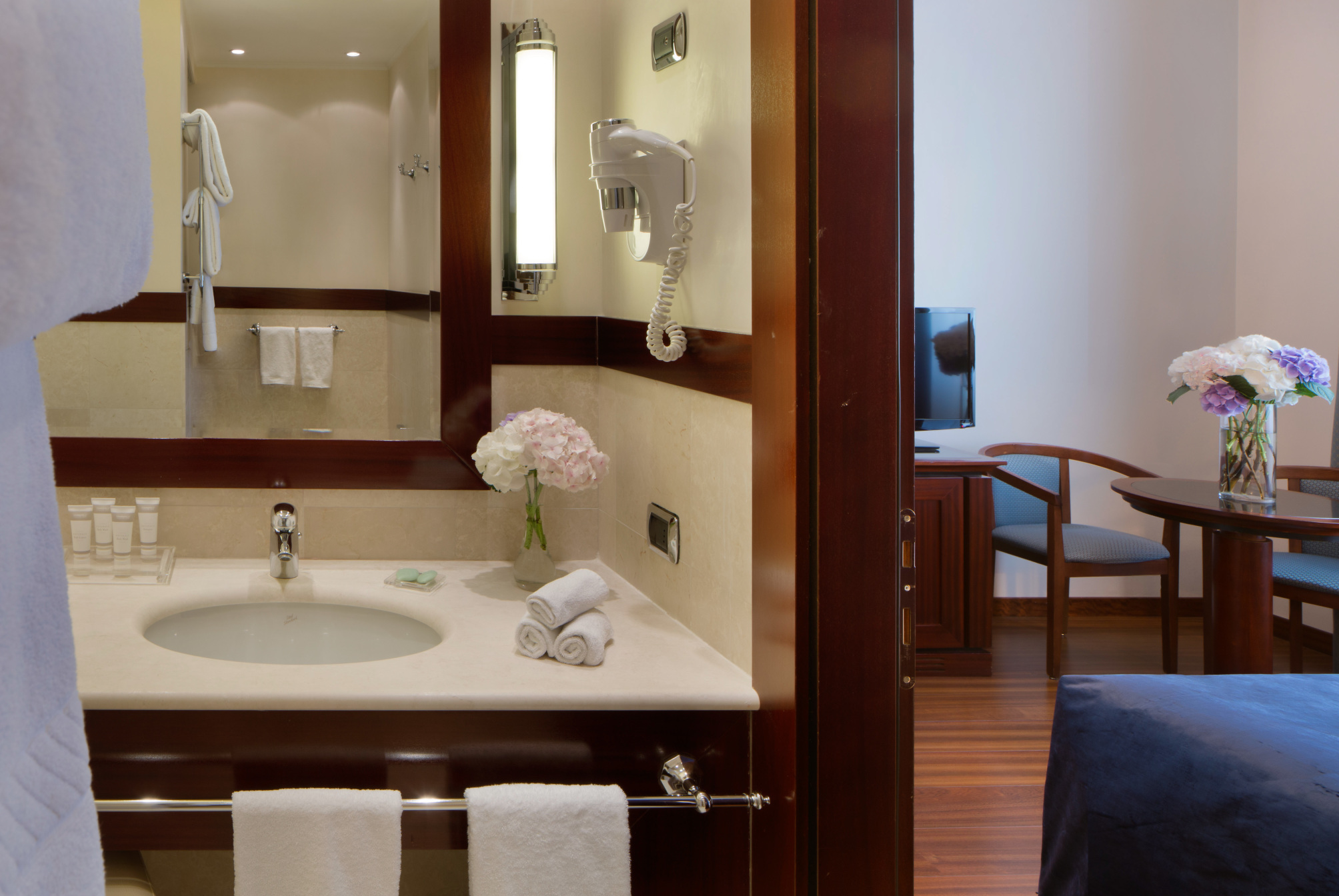 

Roma - Bologna - Starhotels Excelsior