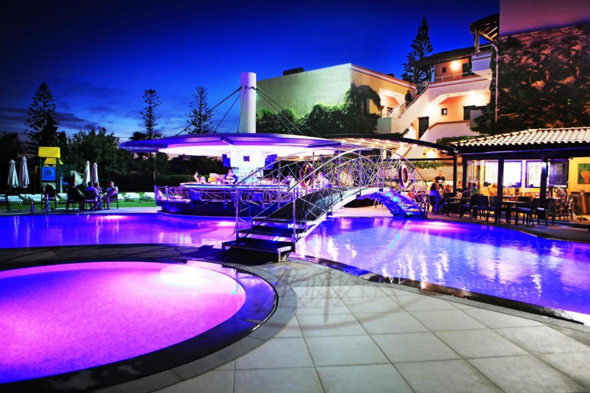 

Bologna - Milatos - Marigianna Hotel