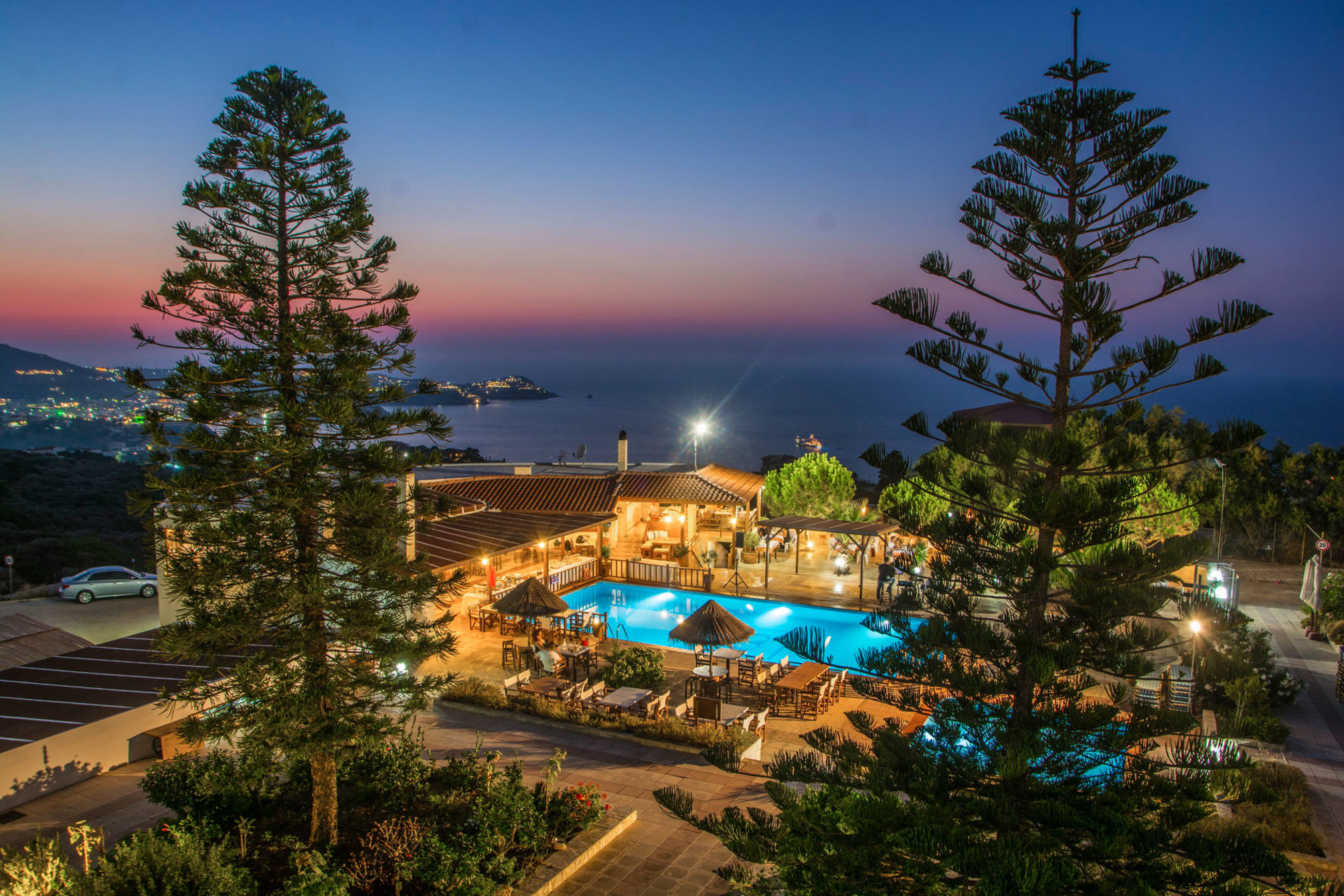 

Bologna - Amoudara Herakliou - Spiros Soula Family Hotel and Suites
